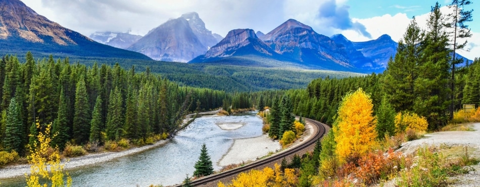 The Best Things to Do in Victoria & Banff, Canada 5