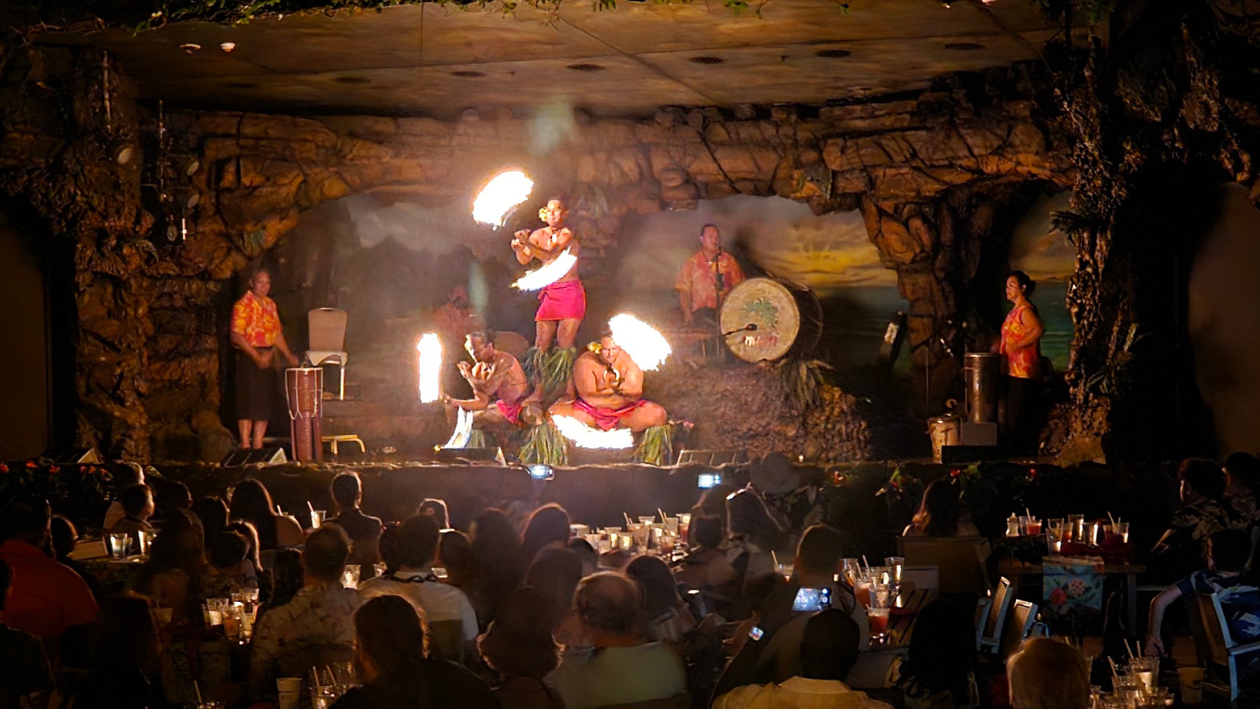 Hawaii Three Island Paradise - KWQC TV