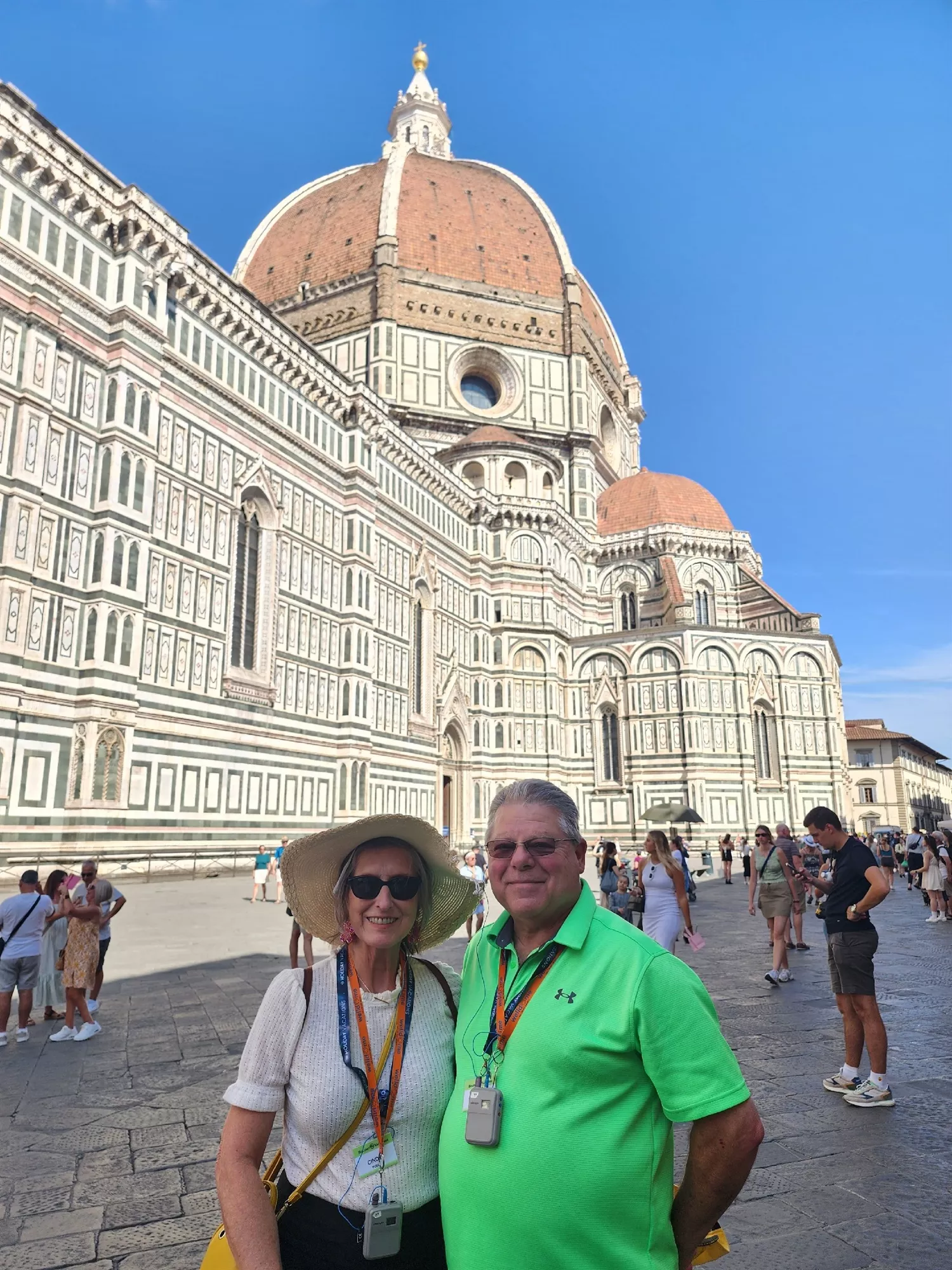 Guests in front of the Doumo, Florence