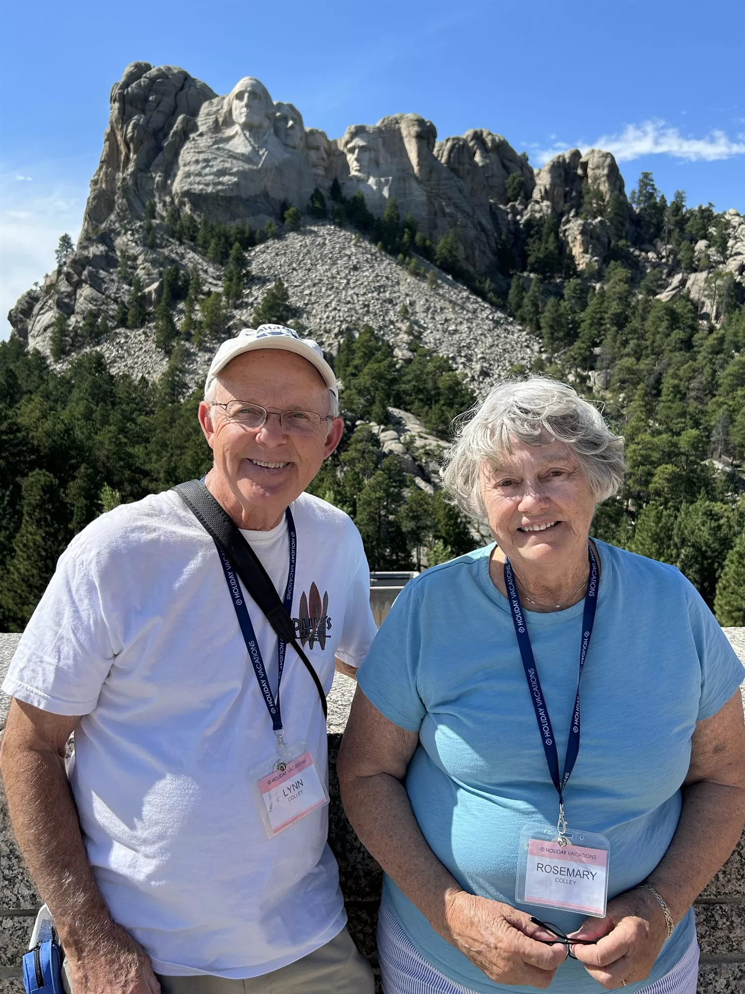 Holiday Vacations guests at Mount Rushmore