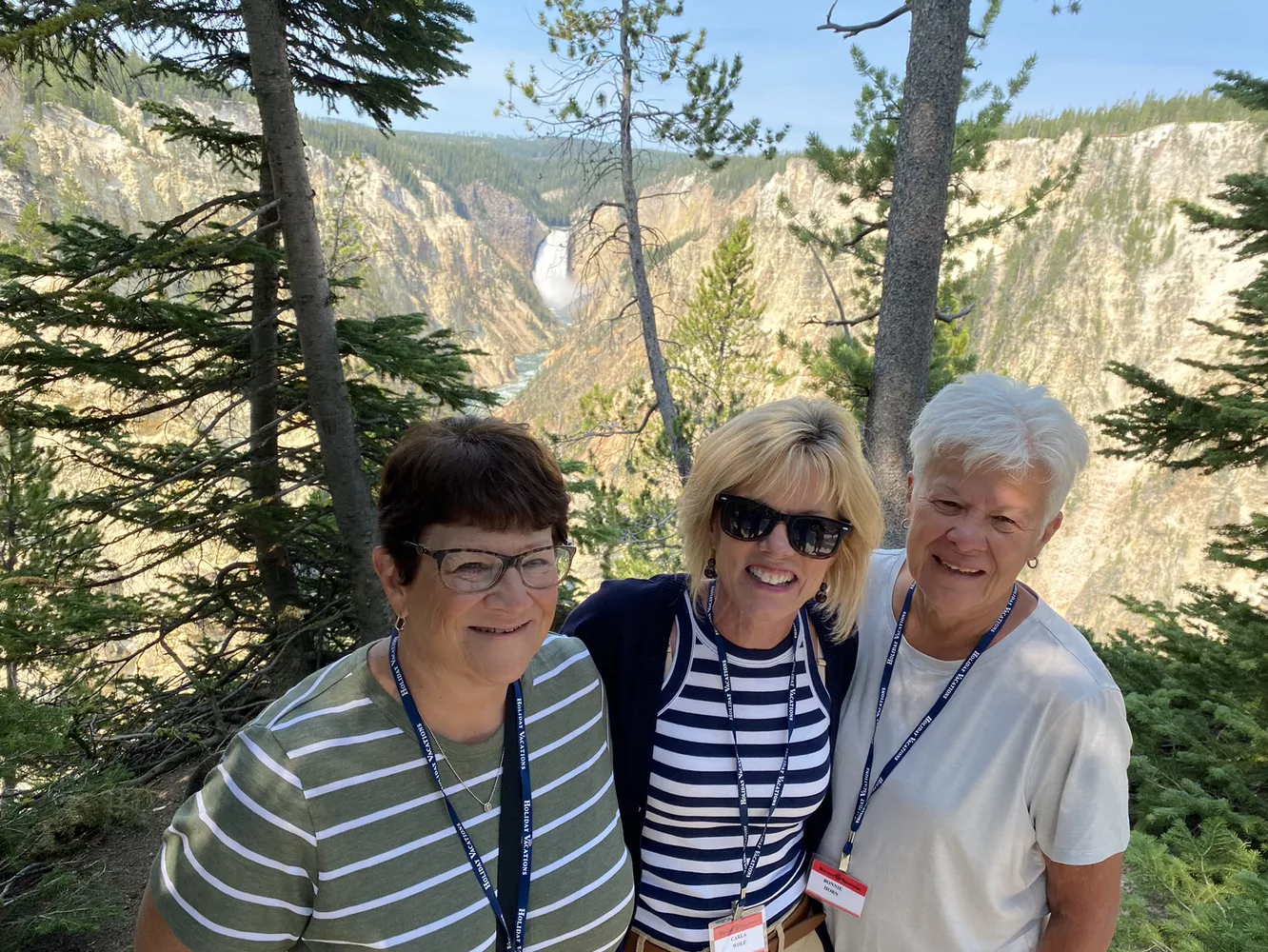Holiday Vacations guests at Yellowstone National Park