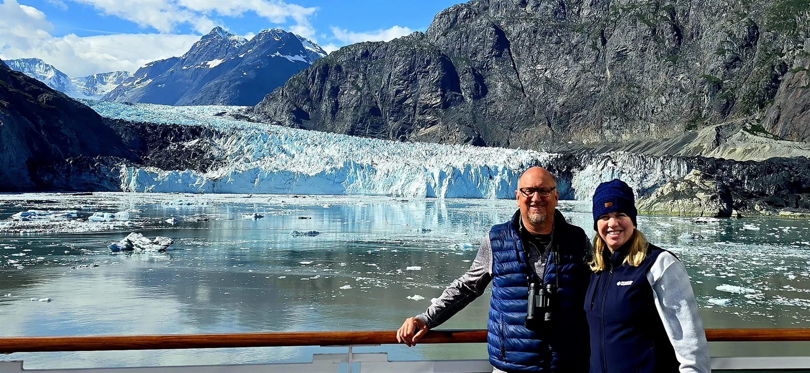Holiday Vacations guests on Alaska & Glacier Bay Cruise