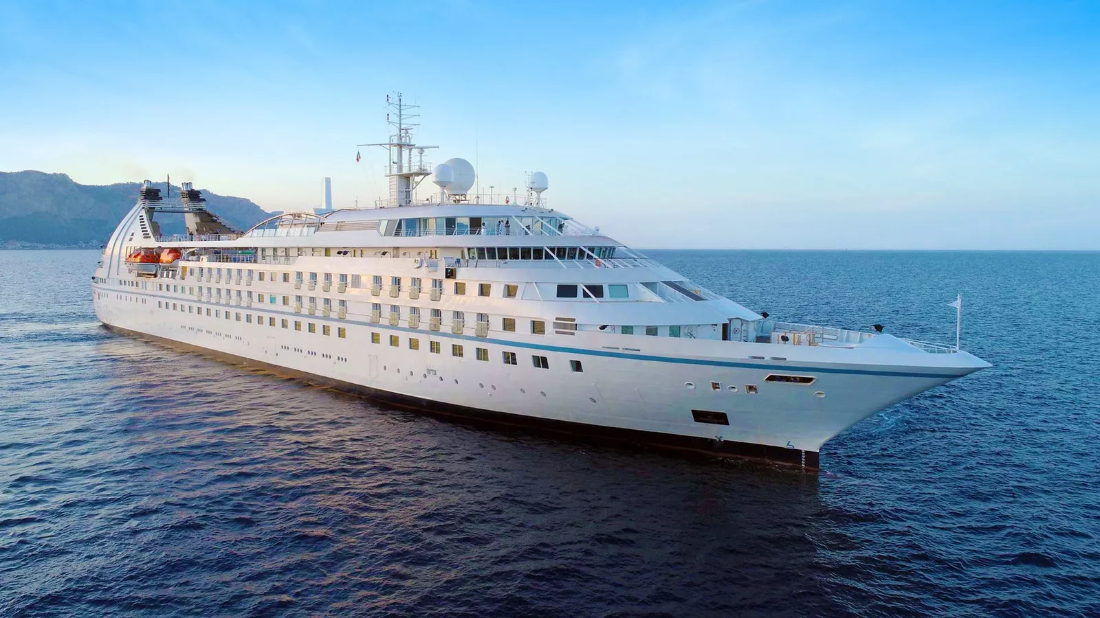 Iceland: Land of the Midnight Sun small ship cruise