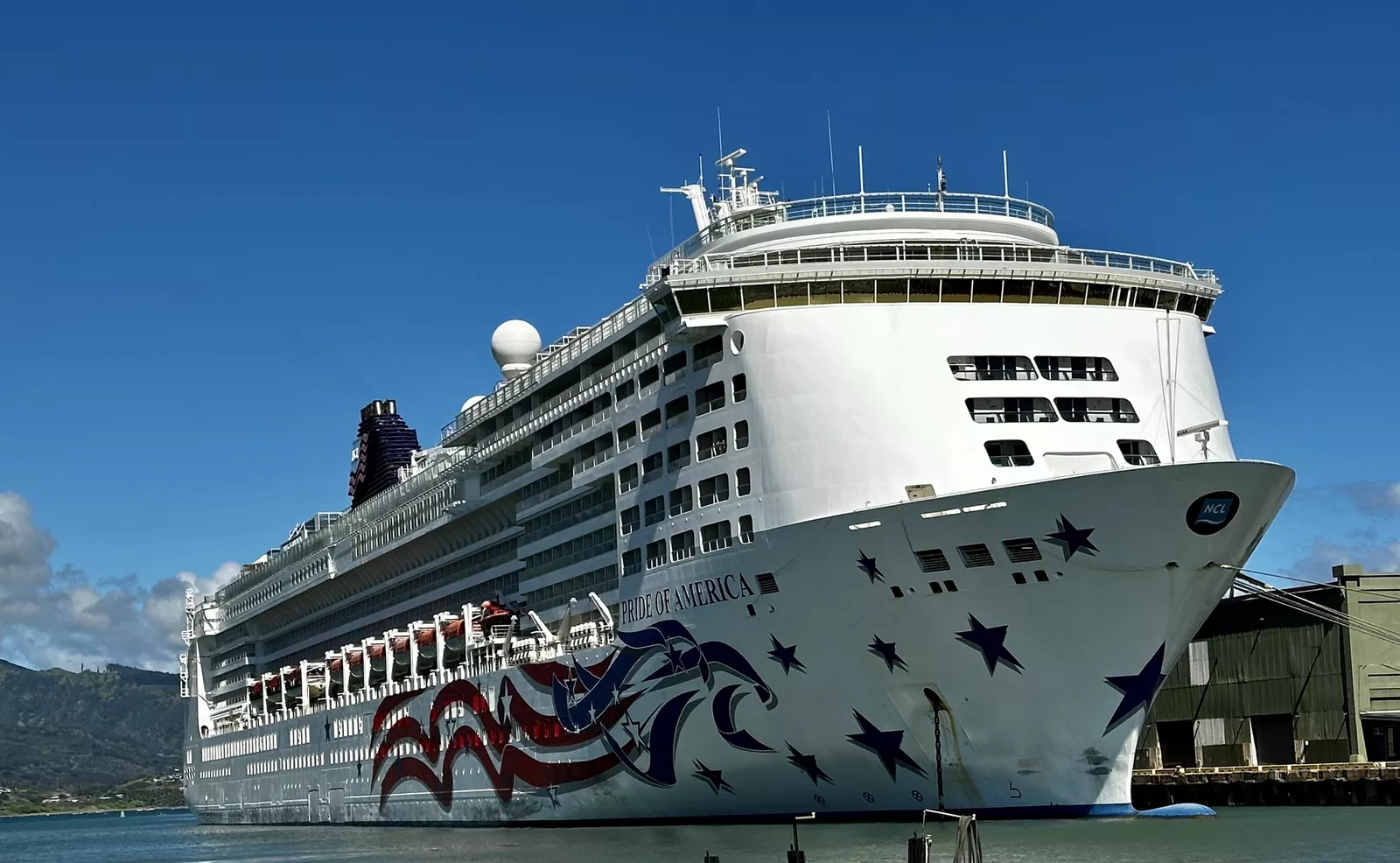 Norwegian Cruise Line’s Pride of America, Hawaiian Islands Land & Cruise
