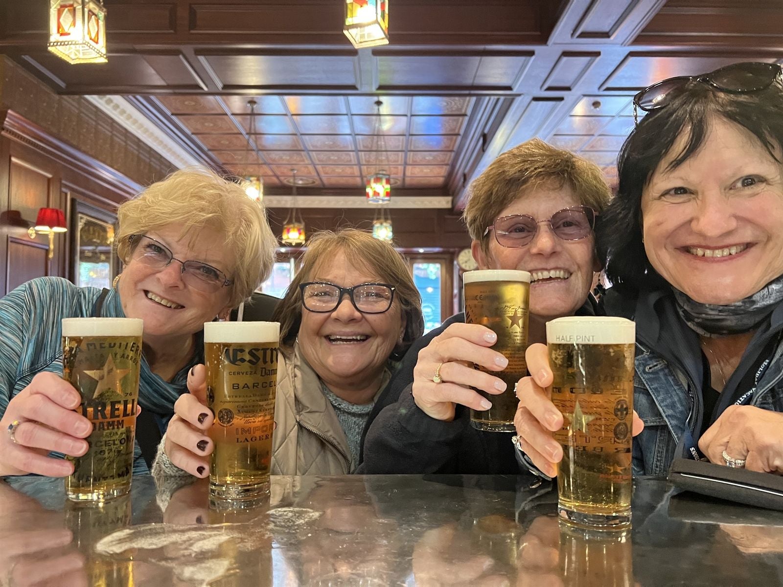Holiday Vacations guests enjoying a beer in Belfast