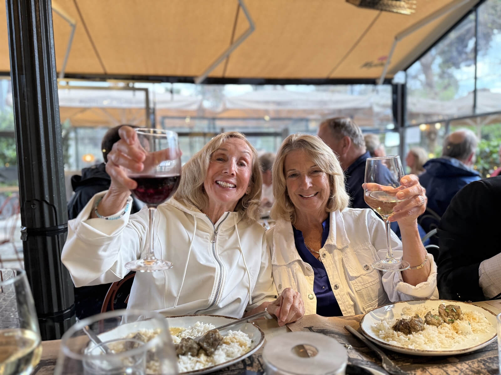 Holiday Vacations guests at dinner in Greece
