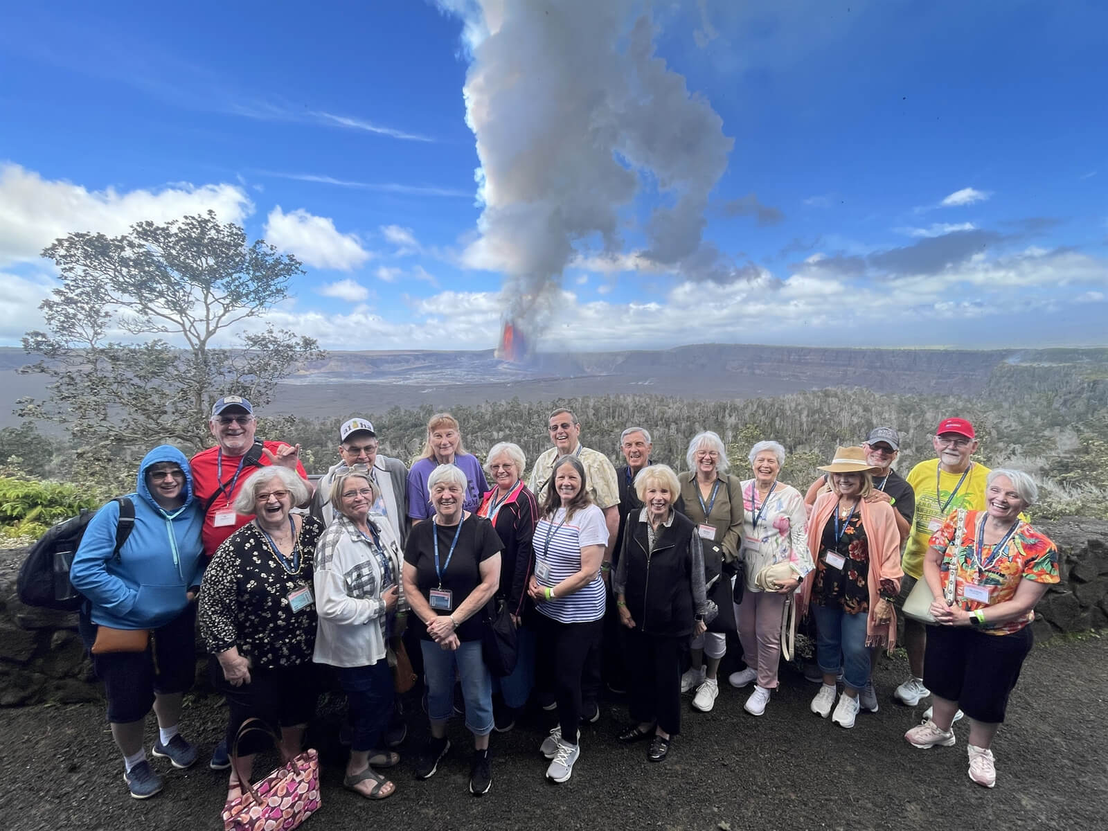 Holiday Vacations guests on Hawaiian Islands Land & Cruise