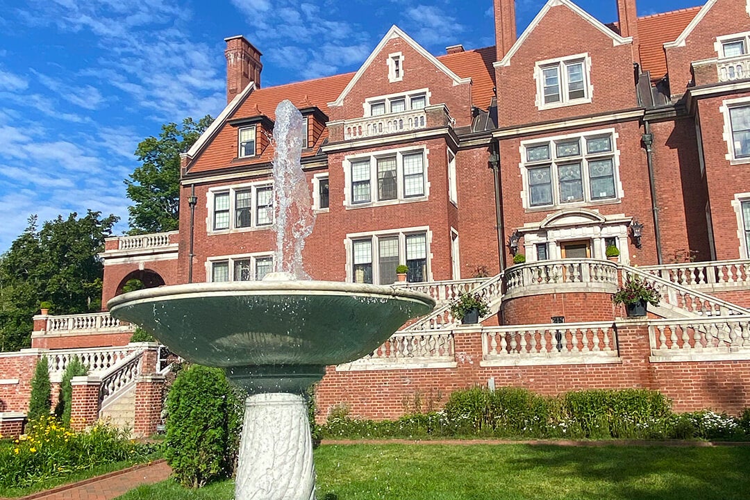Glensheen Mansion  